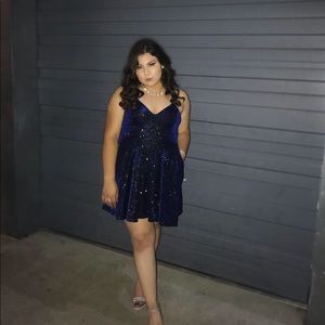 Meet your Posher, Jayline